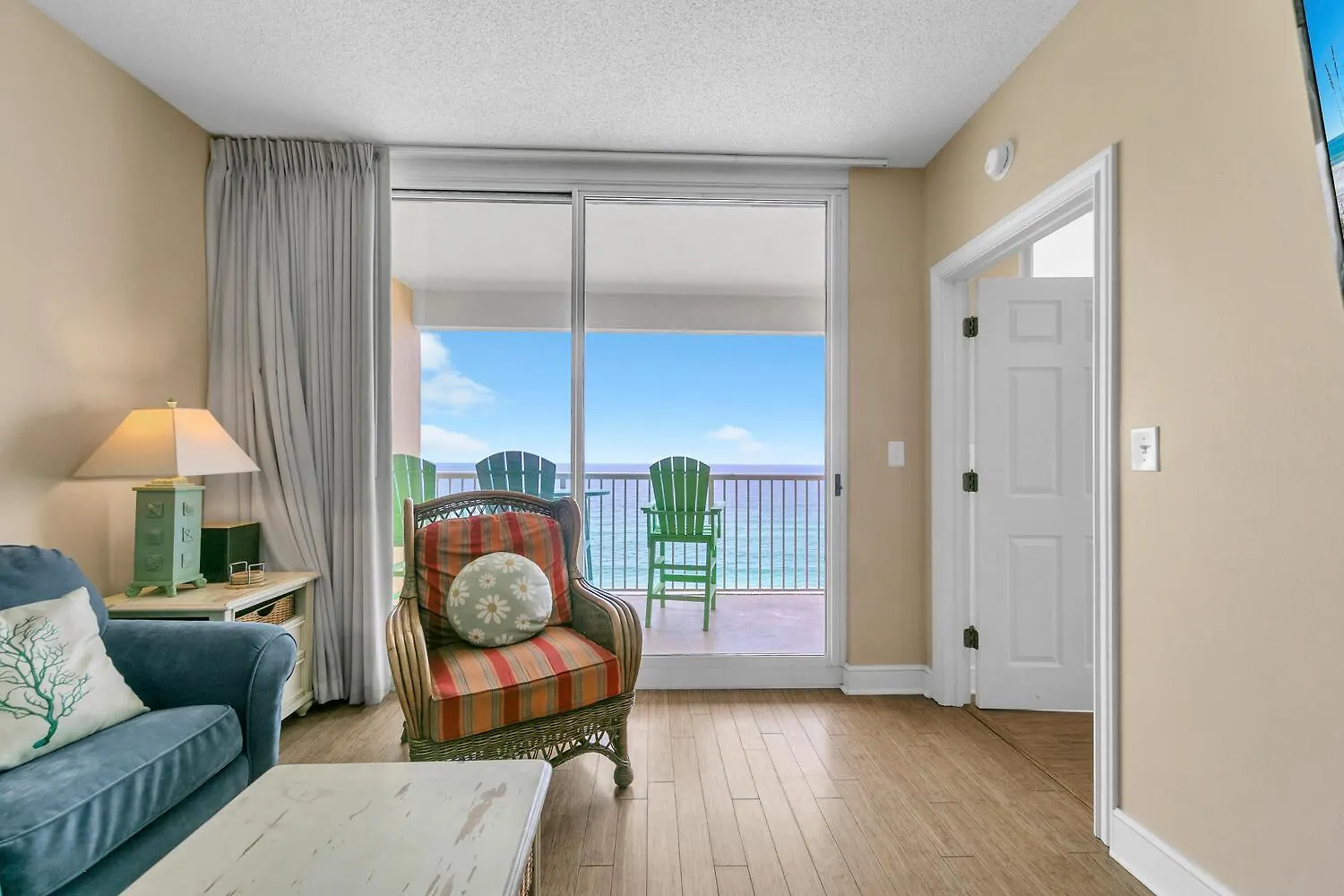 Majestic Beach Towers 2-1104 Panama City Beach Semesterbostad